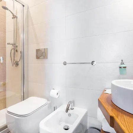 Vittoria 3*