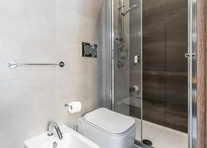 Vittoria ゲストハウス 4*