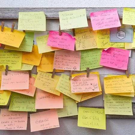 Vittoria Casa de hóspedes Quartu SantʼElena